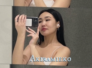 Akiramieko