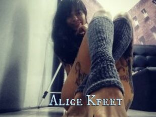 Alice_Kfeet