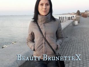 Beauty_BrunetteX