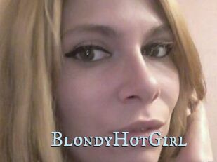 BlondyHotGirl