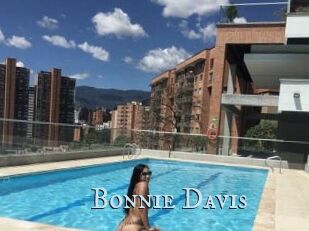 Bonnie_Davis