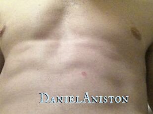 Daniel_Aniston