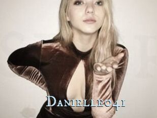 Danielle041