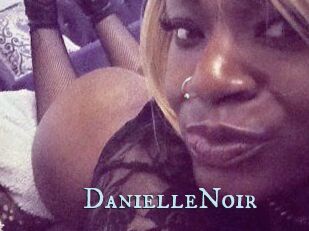 DanielleNoir