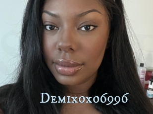 Demixoxo6996