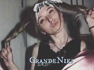 GrandeNiks
