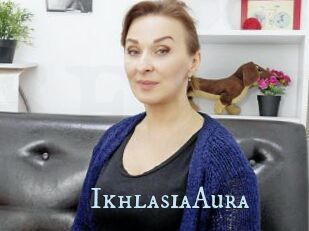 IkhlasiaAura