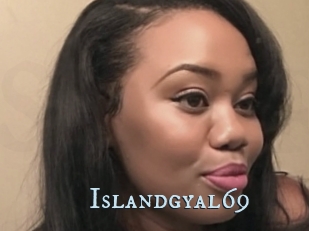 Islandgyal69