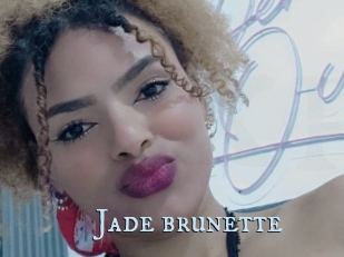 Jade_brunette