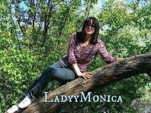LadyyMonica