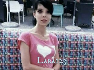 Lara123