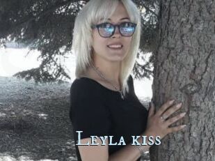 Leyla_kiss