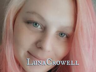 LunaCrowell
