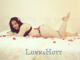 LunnaHott
