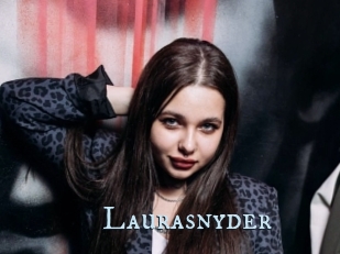 Laurasnyder