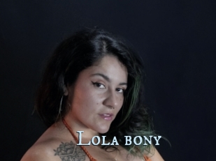 Lola_bony