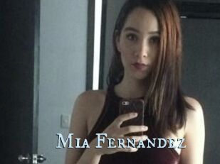 Mia_Fernandez
