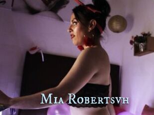 Mia_Robertsvh