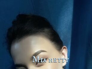 Mia_hetty