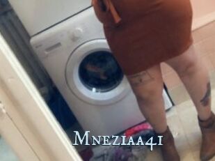 Mneziaa41