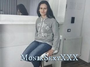 MonikSexyXXX