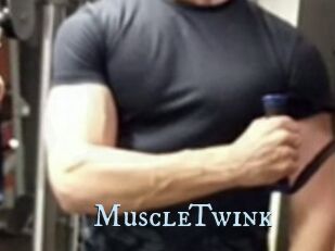 MuscleTwink