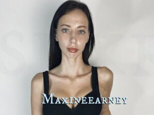 Maxineearney