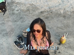Mia_jones21