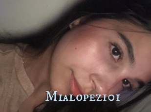 Mialopez101