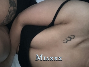 Miaxxx