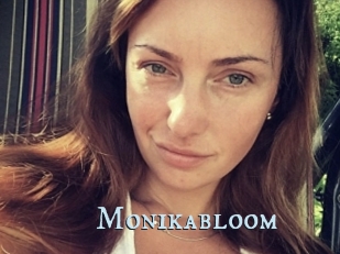 Monikabloom