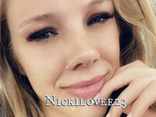 Nickilovee23