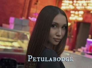Petulabodge