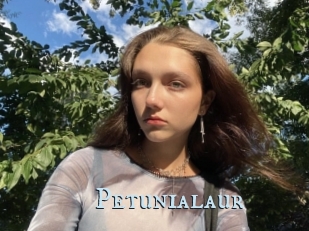 Petunialaur