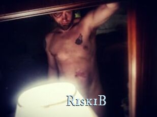 RiskiB