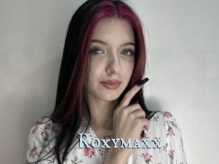 Roxymaxx