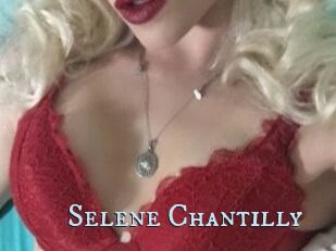 Selene_Chantilly