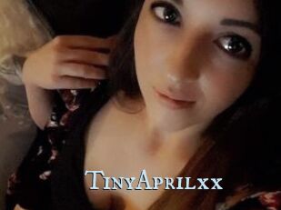 TinyAprilxx