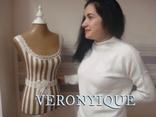 VERONYIQUE