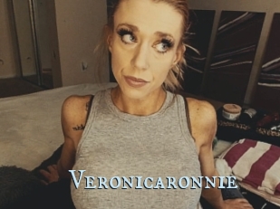 Veronicaronnie
